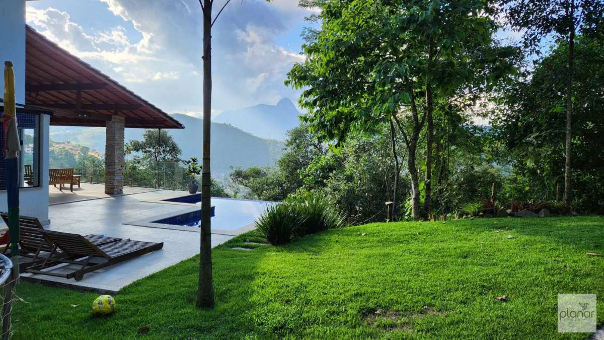 Casa de condomínio à venda com 4 quartos - Nogueira,Petrópolis